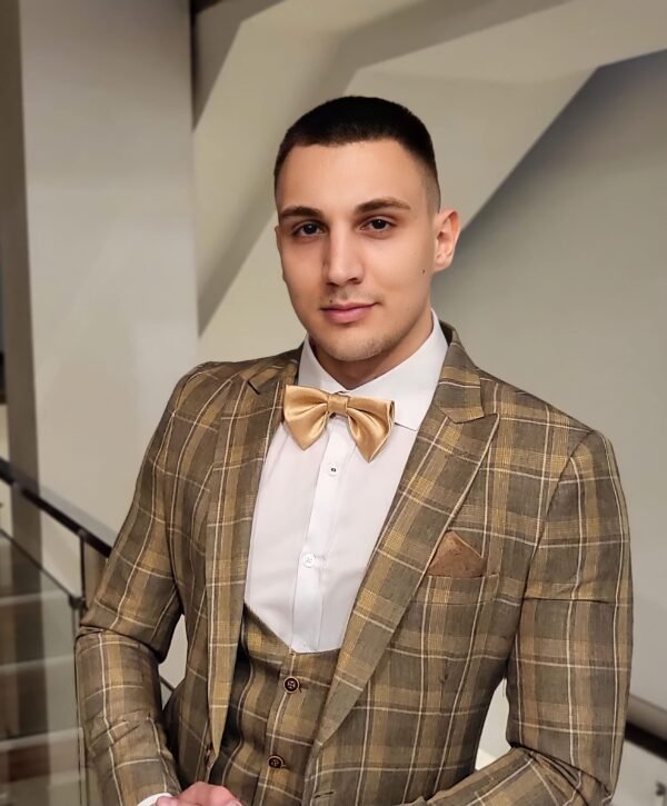 Vuk Vujanic CEO of Wolftech Studio